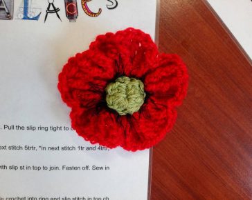 Cornwall's Regimental Museum fun palaces 2017 - Poppies for the DCLI