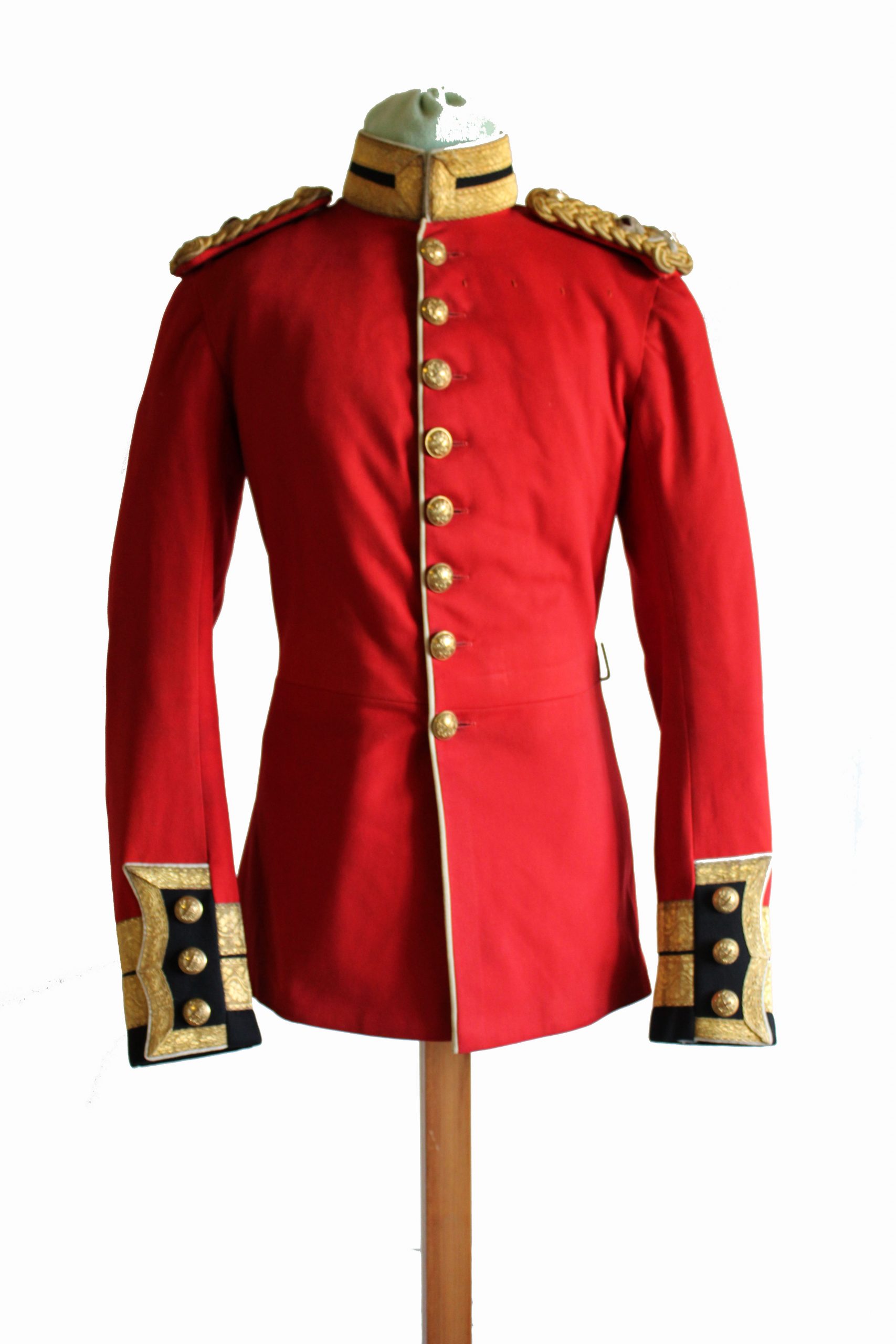 red tunic front - Bodmin Keep: Cornwall's Army Museum