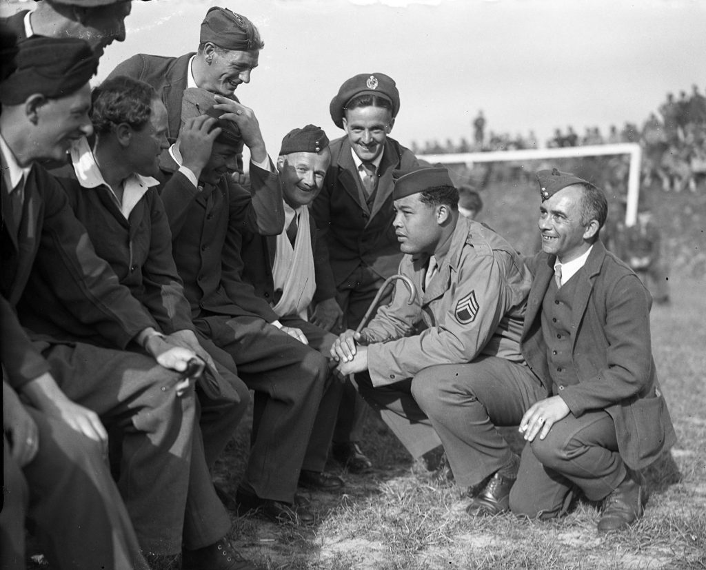 Boxer Joe Louis at Bodmin Barracks, 1944 	Credit: Kresen Kernow