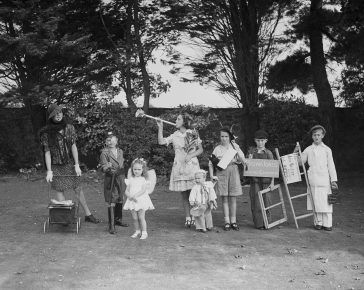 VJ Day in Bodmin 1945